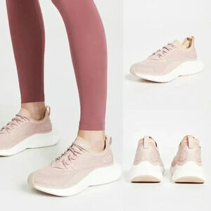 APL Streamline Rose Dust/Champagne/White Size US 6 NWOT $320